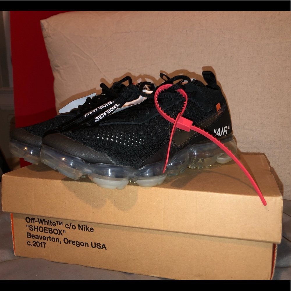 Off-White Vapor Max